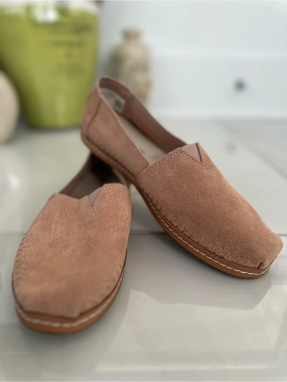 TOMS Women’s Alpargata Leather Wrap Classics – Size 8.5 – Sand Pink Suede – NWOT